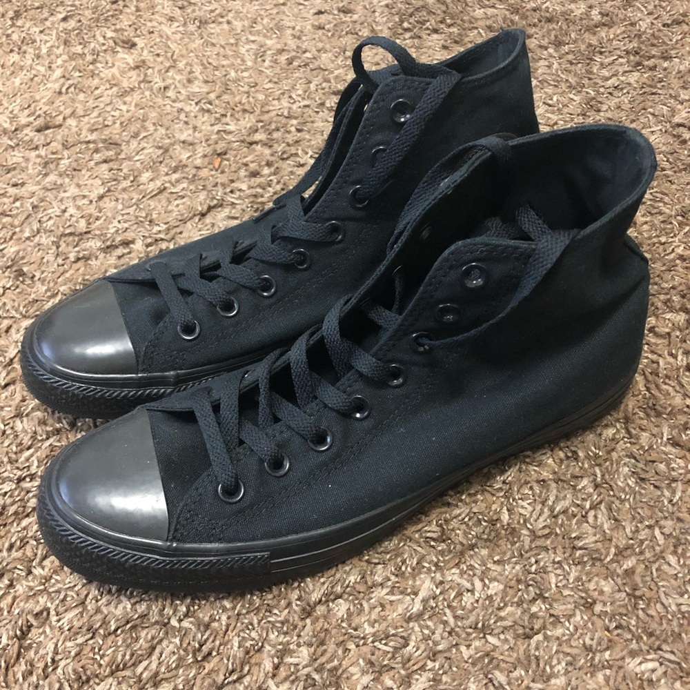 Chuck Taylor Converse (Black)